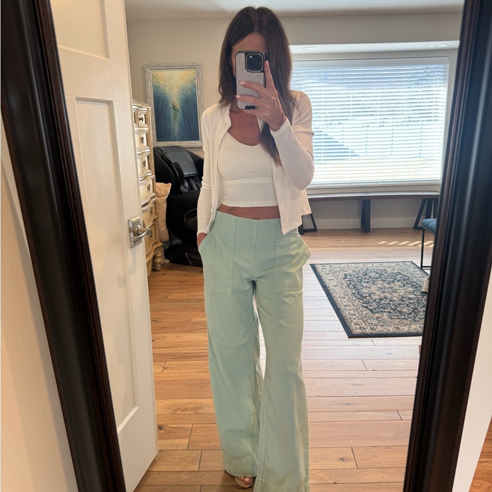 Free People Breezy Denim Pull-On Jeans in Sea Mist. Wide-Leg Utility Pants - Picture 4 of 5